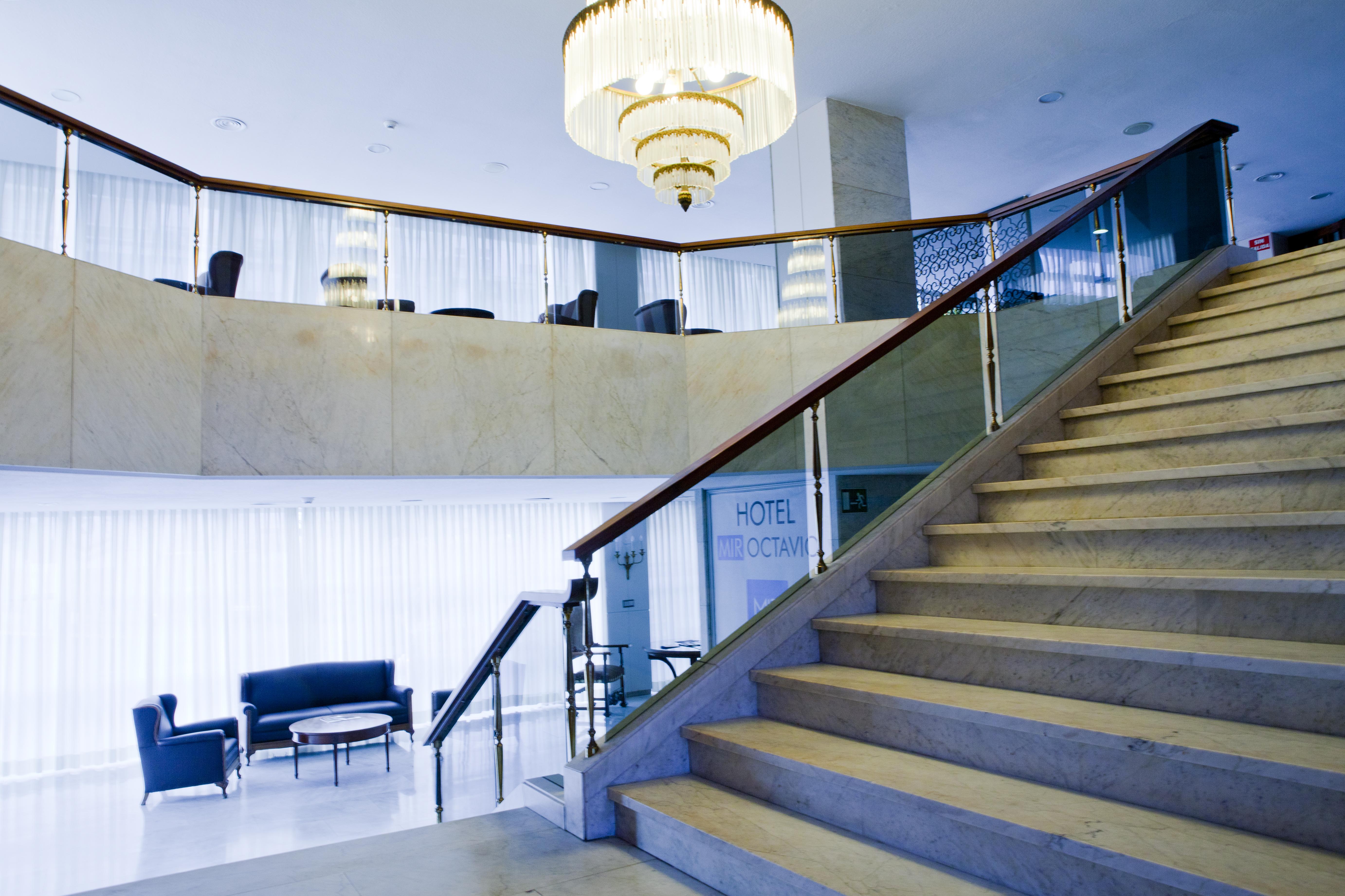 Hotel Mir Octavio 4*