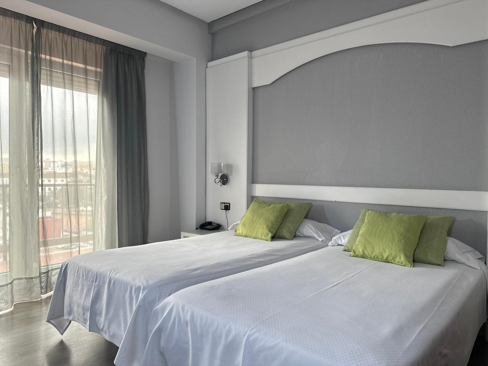 Mir Octavio Hotel Algeciras