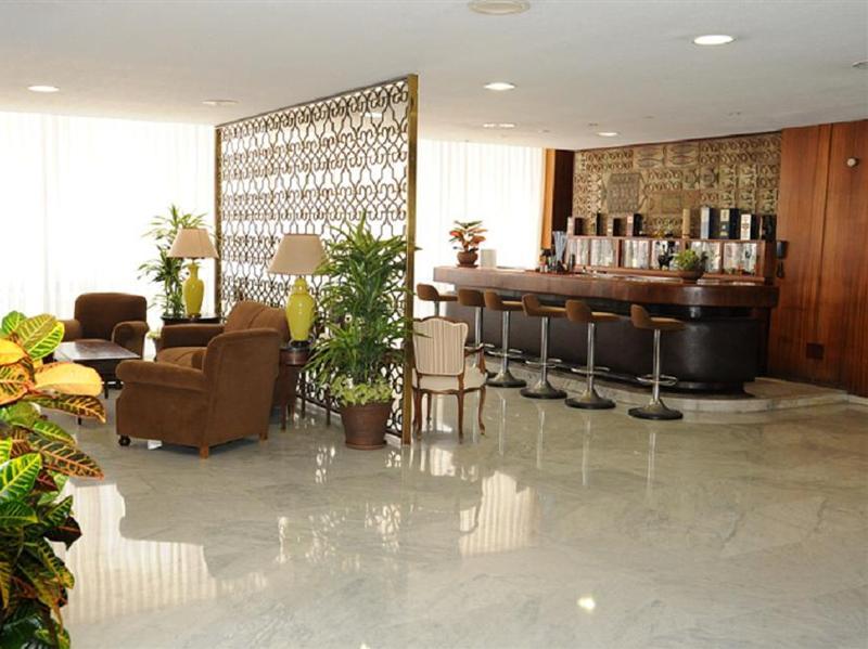 Hotel Mir Octavio