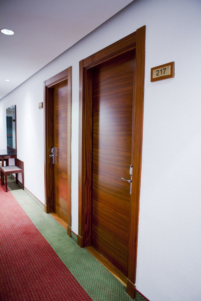 Hotel Mir Octavio